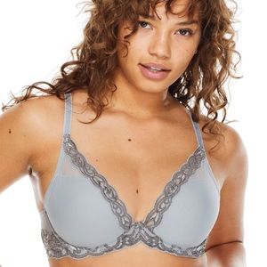 Natori Feathers Plunge Bra size 30D